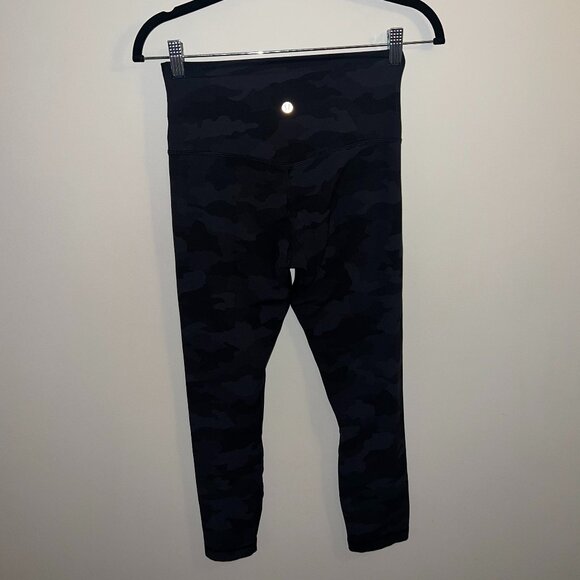 Lululemon Align High-Rise Legging 25" - Heritage Camo Deep Coal - Size 6 - Picture 7 of 10